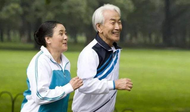 的称赞, 着这个姿势
