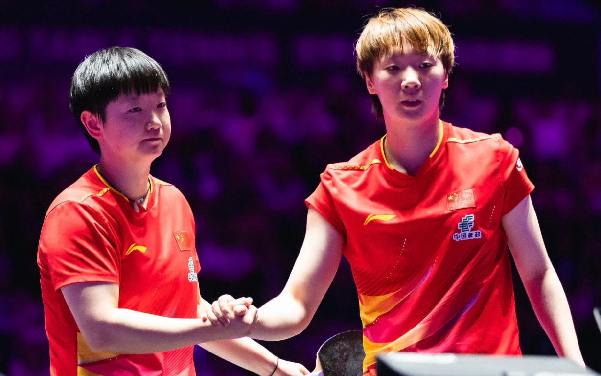 个双打项目, 约而至