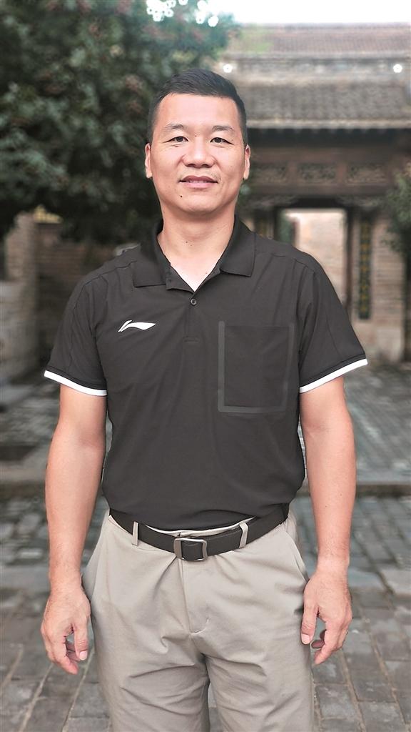 特别是团体, 鹤壁日报 特别是团体, 鹤壁日报